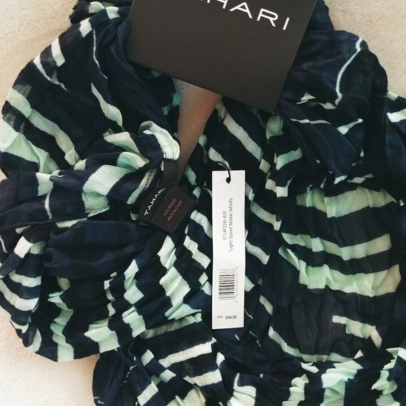 Tahari Accessories - Tahari infinity scarf Tahari Accessories - Tahari infinity scarf
